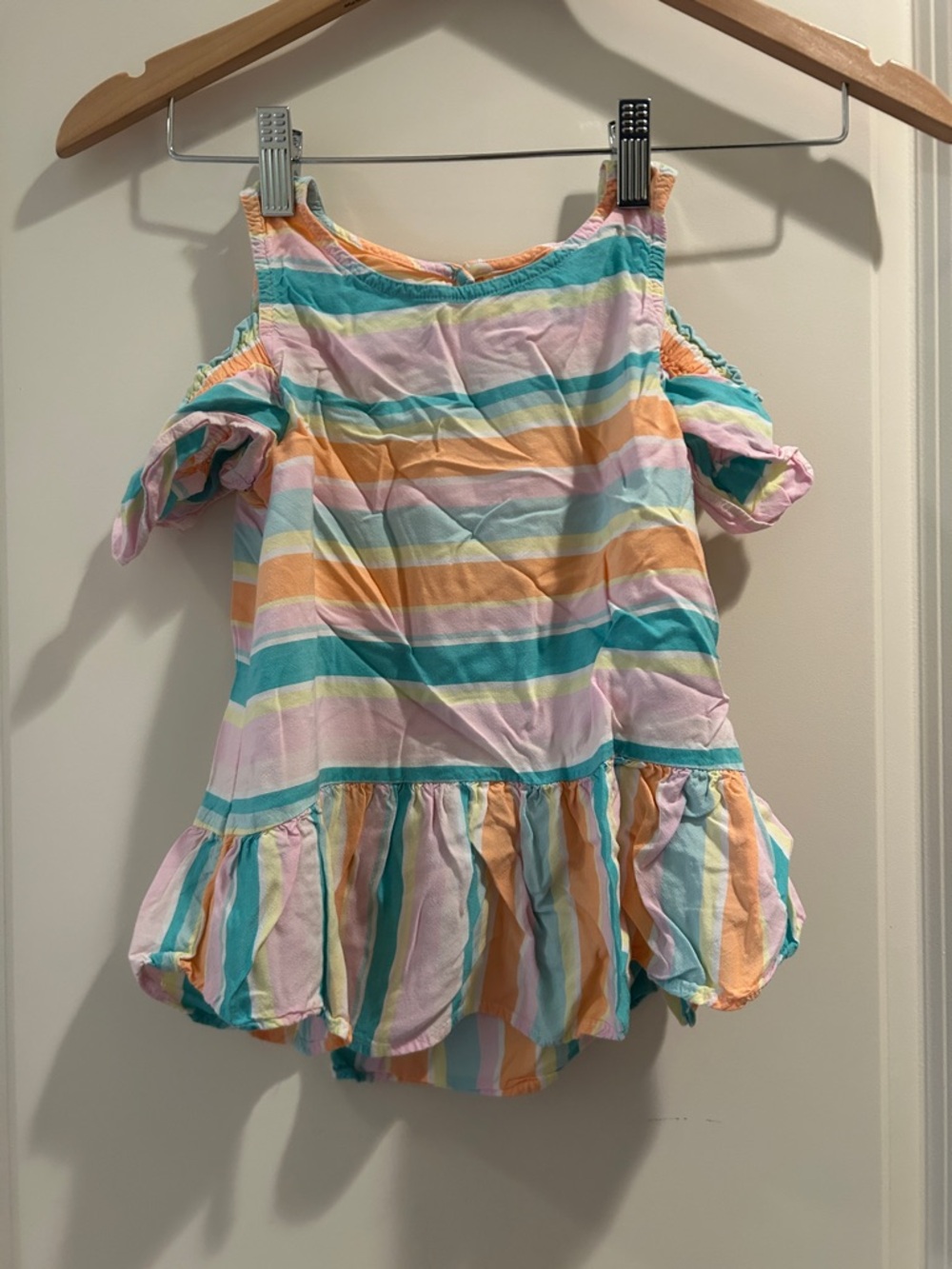 Oshkosh B’gosh Cold Shoulder elastic Ruffle Hem Stripe Pastel summer Dress size8